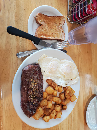 Photo of SunRise Diner - 908 2 Ave, Beaverlodge, AB T0H 0C0